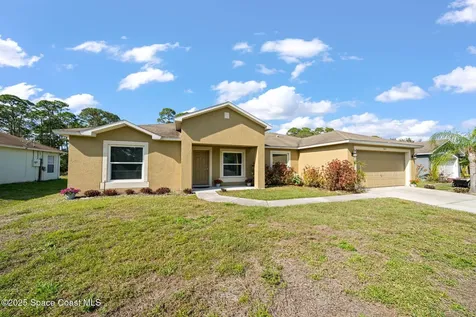 941 Palo Alto Street SE Palm Bay FL 32909
