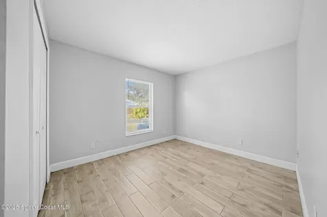 941 Palo Alto Street SE Palm Bay FL 32909