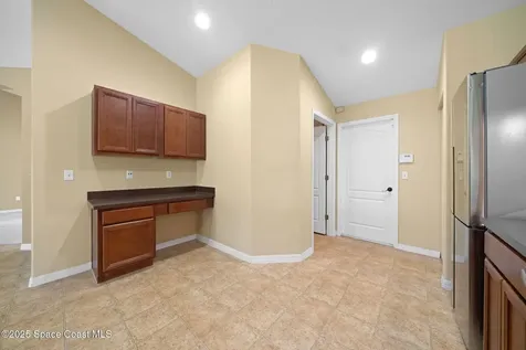 935 Palo Alto Street SE Palm Bay FL 32909