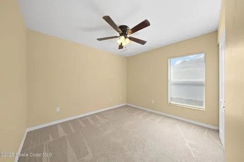 935 Palo Alto Street SE Palm Bay FL 32909
