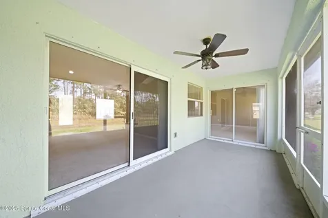 935 Palo Alto Street SE Palm Bay FL 32909