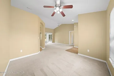 935 Palo Alto Street SE Palm Bay FL 32909
