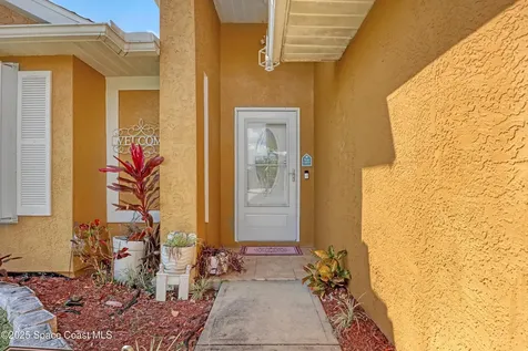 1618 Glendale Avenue NW Palm Bay FL 32907