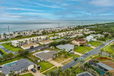 2103 Redwood Avenue Melbourne Beach FL 32951