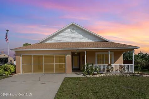 741 Campina Avenue SE Palm Bay FL 32909