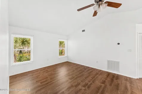 870 Brookson Avenue NW Palm Bay FL 32907