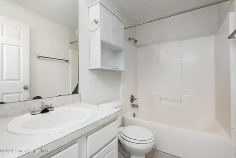3162 San Salvador Avenue SE Palm Bay FL 32909