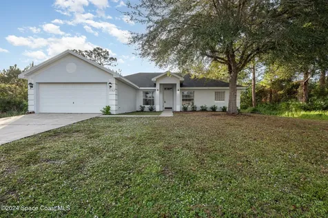 3162 San Salvador Avenue SE Palm Bay FL 32909