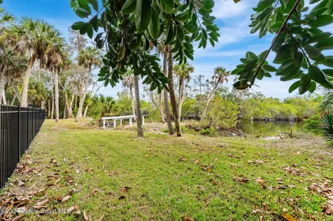 2010 S Courtenay Parkway Merritt Island FL 32952