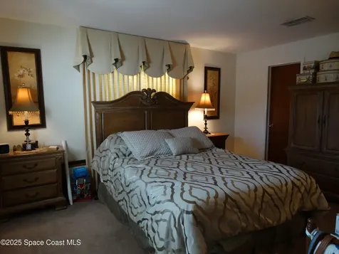 1625 Pelican Drive Merritt Island FL 32952
