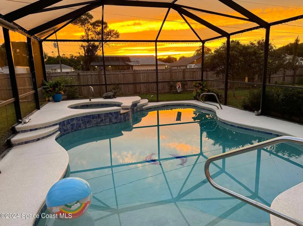 1666 Glendale Avenue NW Palm Bay FL 32907