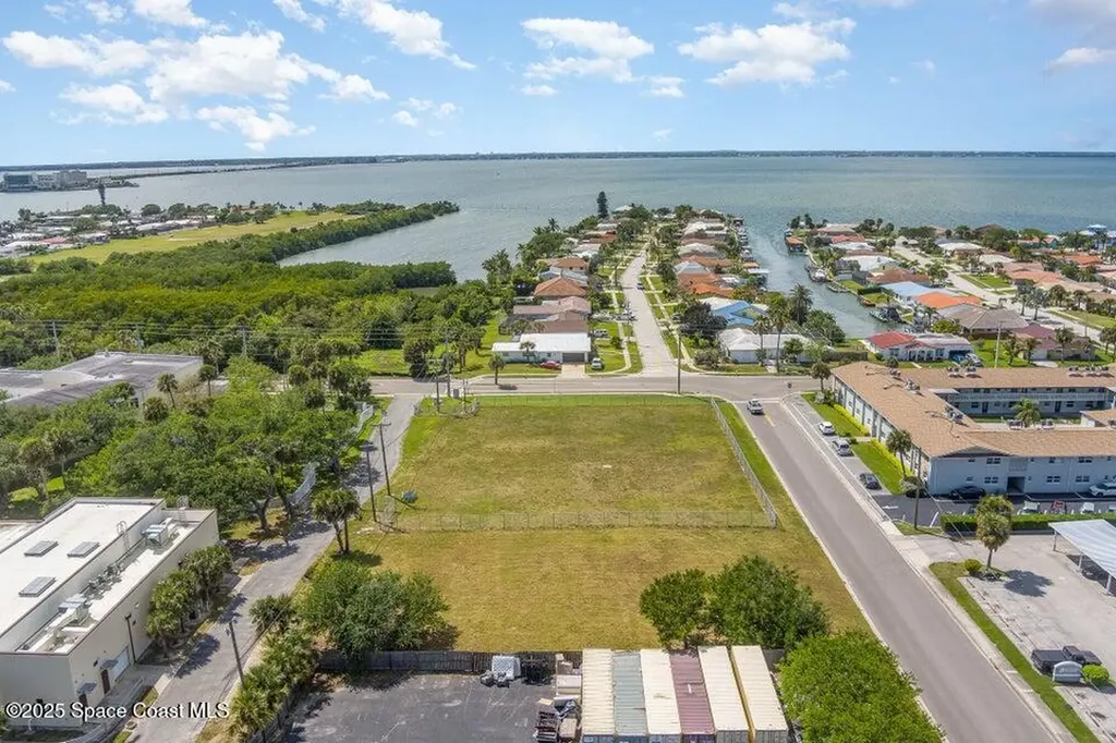 161 S Shepard Drive Cocoa Beach FL 32931