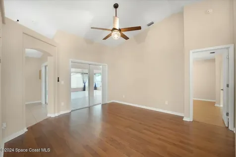 855 Highland Avenue NW Palm Bay FL 32907