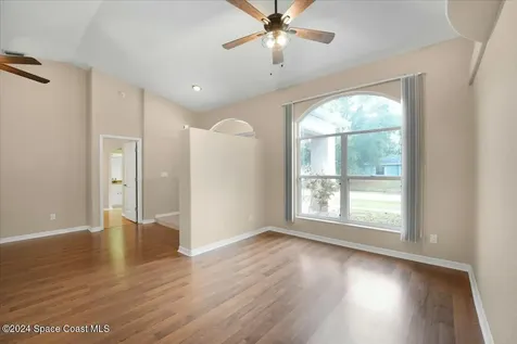855 Highland Avenue NW Palm Bay FL 32907