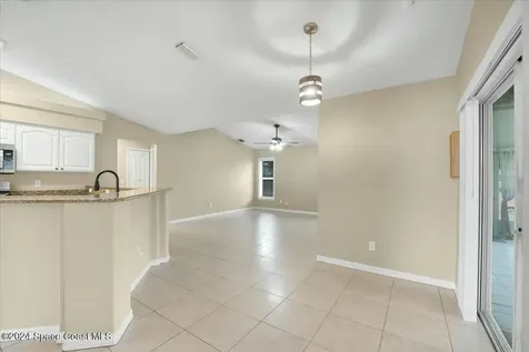 855 Highland Avenue NW Palm Bay FL 32907