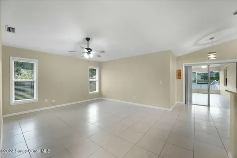 855 Highland Avenue NW Palm Bay FL 32907