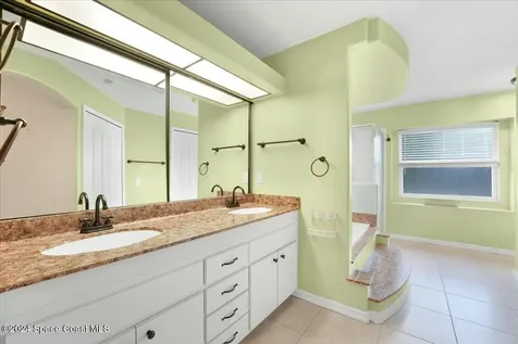 855 Highland Avenue NW Palm Bay FL 32907