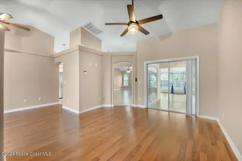 855 Highland Avenue NW Palm Bay FL 32907