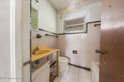 234 Michigan Avenue Indialantic FL 32903
