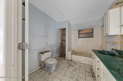 234 Michigan Avenue Indialantic FL 32903