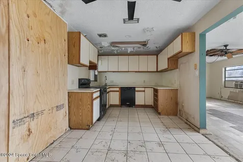 234 Michigan Avenue Indialantic FL 32903