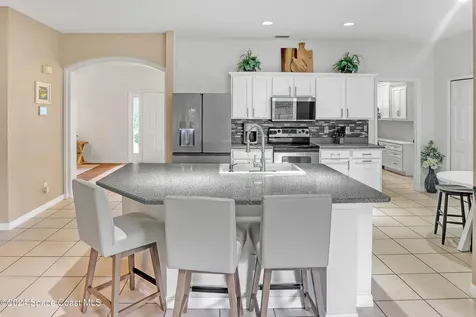 2535 Hagoplan Avenue SW Palm Bay FL 32908