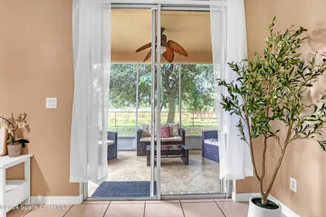 2535 Hagoplan Avenue SW Palm Bay FL 32908