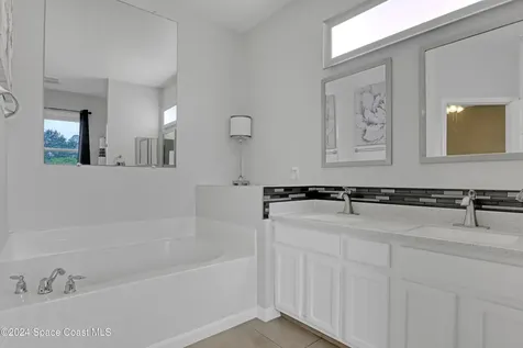 2535 Hagoplan Avenue SW Palm Bay FL 32908