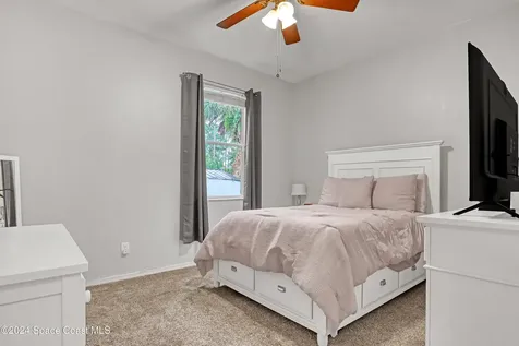 2535 Hagoplan Avenue SW Palm Bay FL 32908