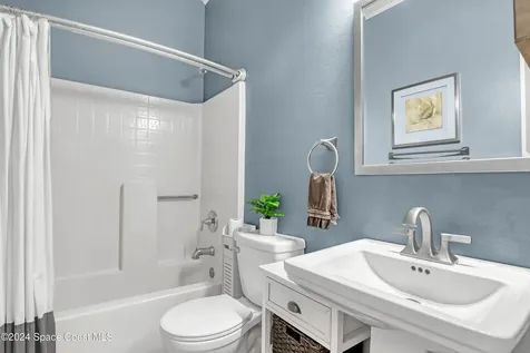 2535 Hagoplan Avenue SW Palm Bay FL 32908