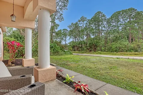 2535 Hagoplan Avenue SW Palm Bay FL 32908