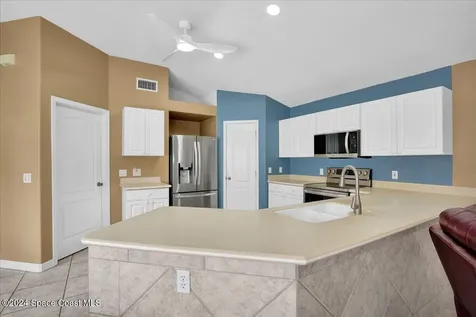 3827 Sunflower Court Merritt Island FL 32953