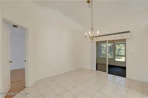 9260 102nd Avenue Vero Beach FL 32967