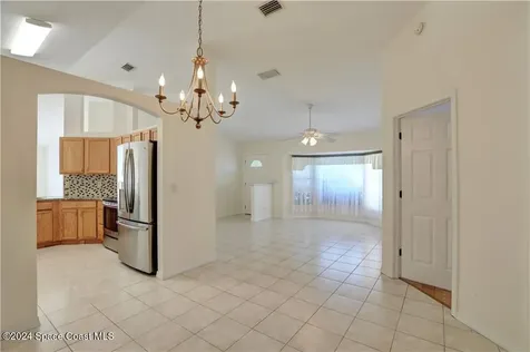 9260 102nd Avenue Vero Beach FL 32967