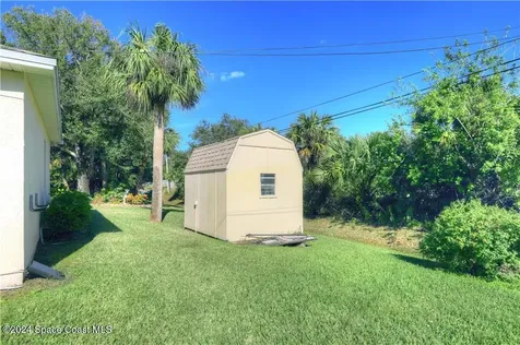 9260 102nd Avenue Vero Beach FL 32967