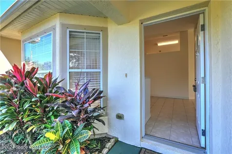 9260 102nd Avenue Vero Beach FL 32967