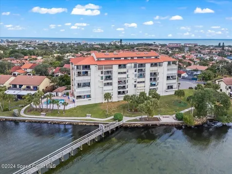 3220 River Villa Way Melbourne Beach FL 32951