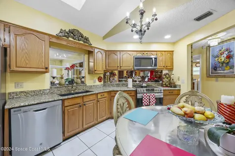 1701 Eatonia Street NW Palm Bay FL 32907