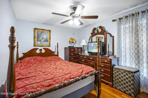 1701 Eatonia Street NW Palm Bay FL 32907