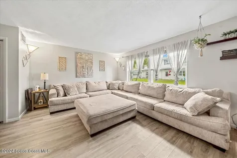 15 Arthur Court Satellite Beach FL 32937
