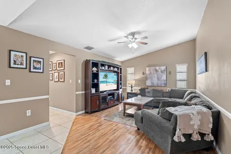 1172 Malone Street NW Palm Bay FL 32907