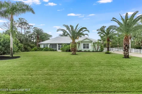 4153 Red Bay Street Grant FL 32949
