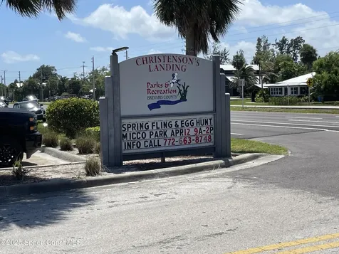 4153 Red Bay Street Grant FL 32949