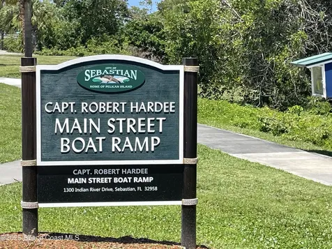 4153 Red Bay Street Grant FL 32949