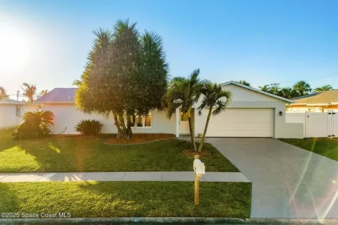 560 Coconut Street Satellite Beach FL 32937