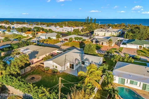 560 Coconut Street Satellite Beach FL 32937