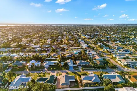 560 Coconut Street Satellite Beach FL 32937