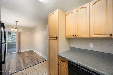 827 Du Bois Avenue SE Palm Bay FL 32909