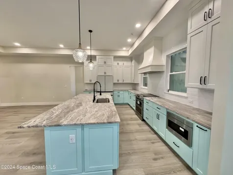 1611 Lara Street NE Palm Bay FL 32907