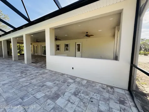 1611 Lara Street NE Palm Bay FL 32907